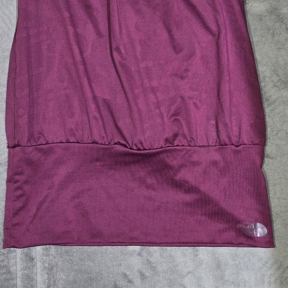 The North Face Tank Top with Built-in Bra Size Small - Picture 2 of 7